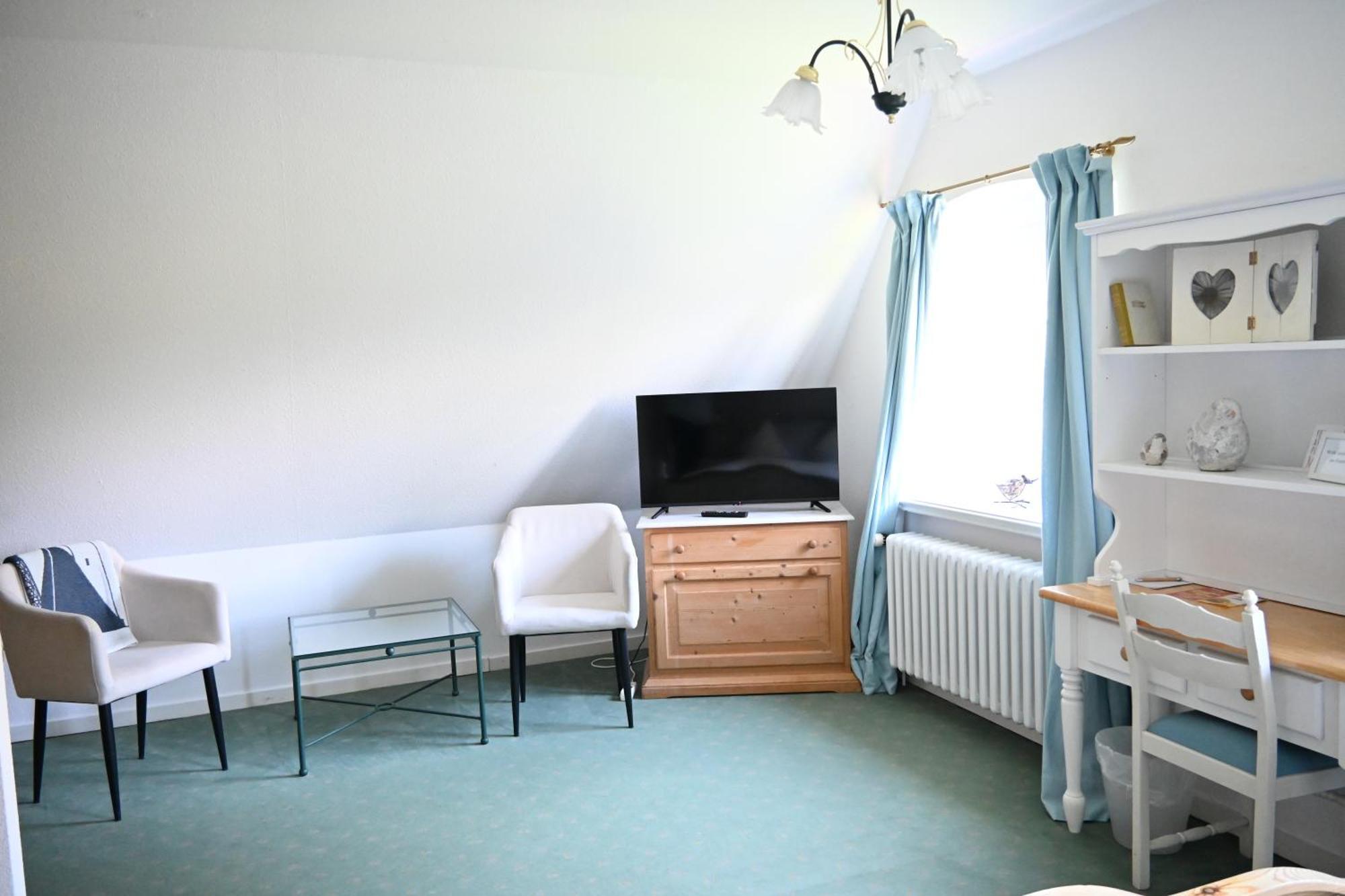 Landsitzhotel Und Seminarium Peterhof Hodorf Luaran gambar
