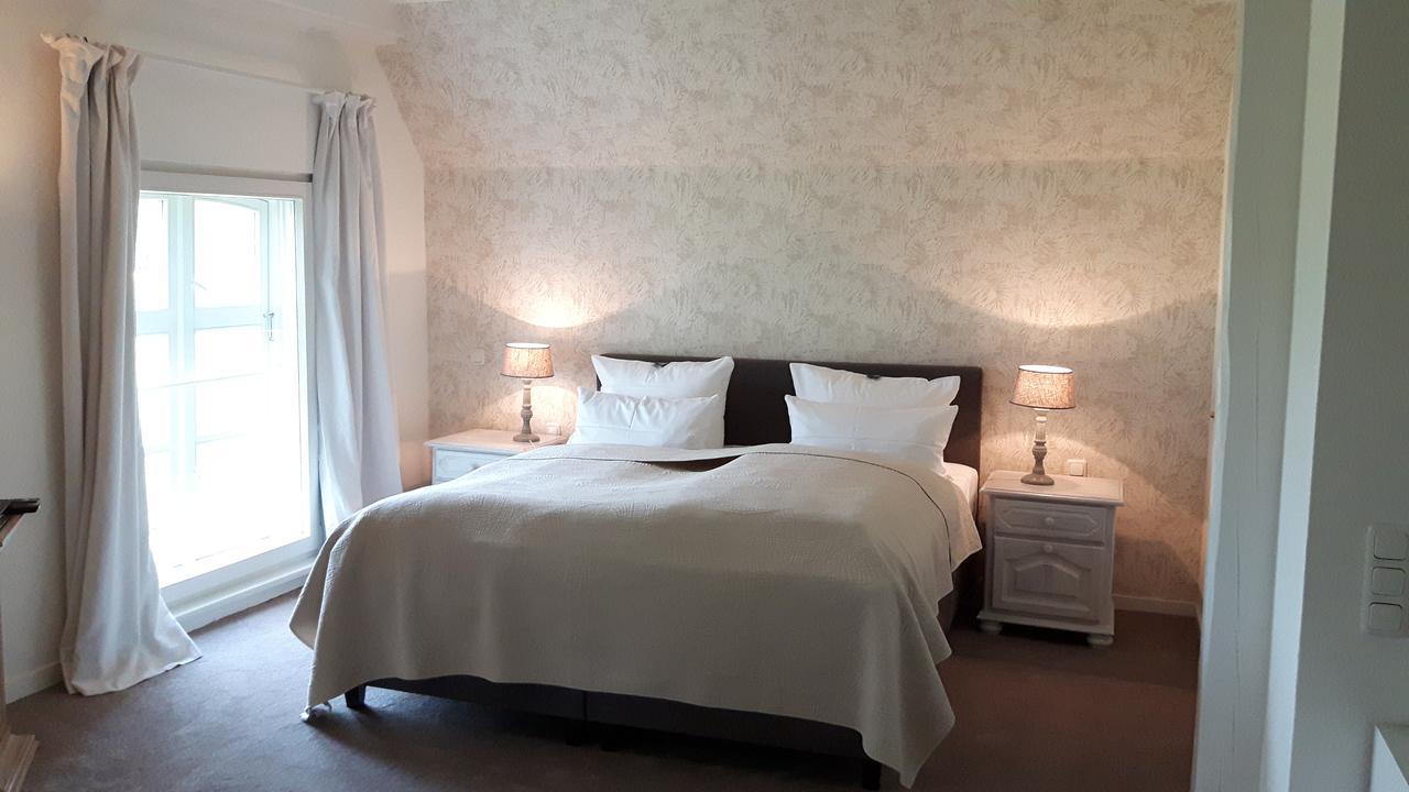 Landsitzhotel Und Seminarium Peterhof Hodorf Luaran gambar
